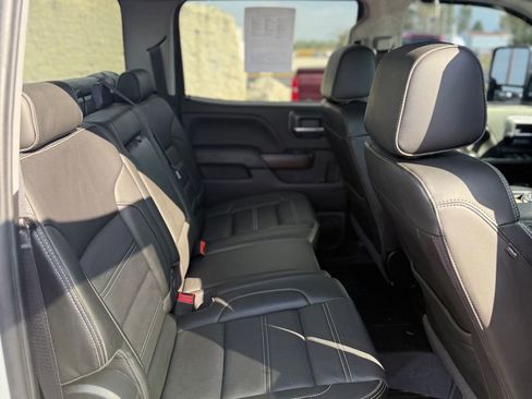 Used 2019 GMC Sierra 2500 Denali image 55