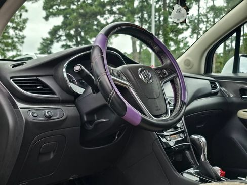Used 2017 Buick Encore Preferred FWD image 12