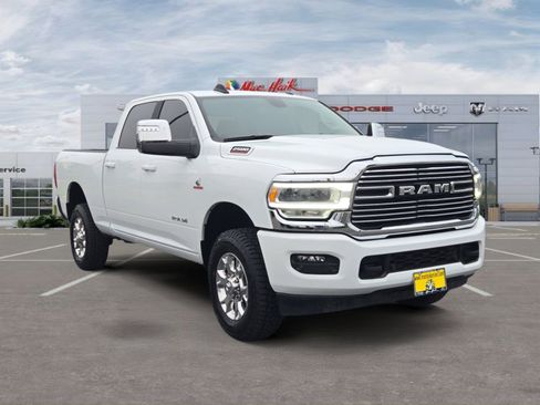 Used 2024 RAM 2500 Laramie AWD/4WD image 7