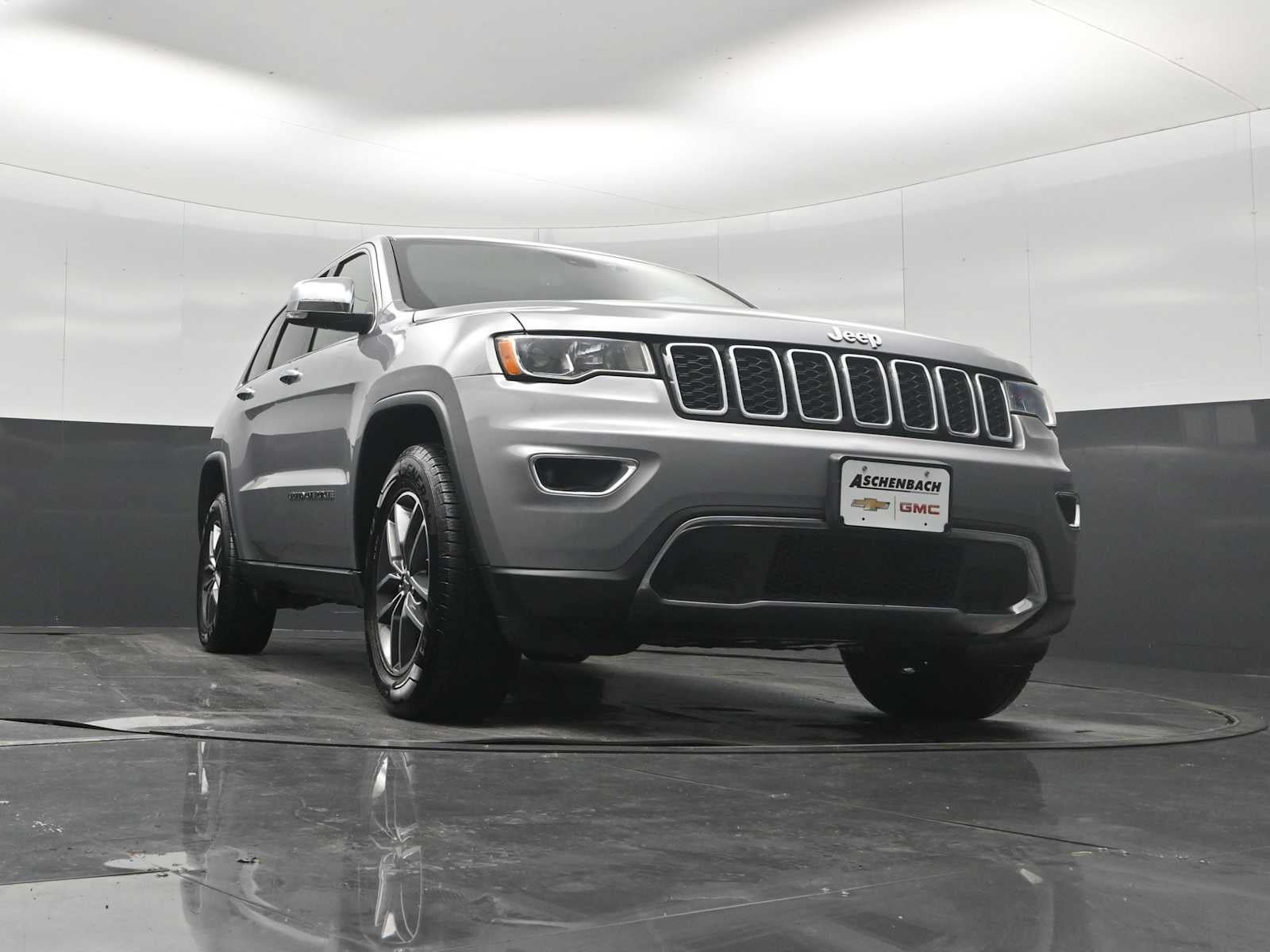 Used 2021 Jeep Grand Cherokee Limited w/ Luxury Group II AWD/4WD image 26