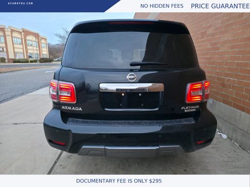 Used 2018 Nissan Armada Platinum w/ Interior Lighting Package image 10
