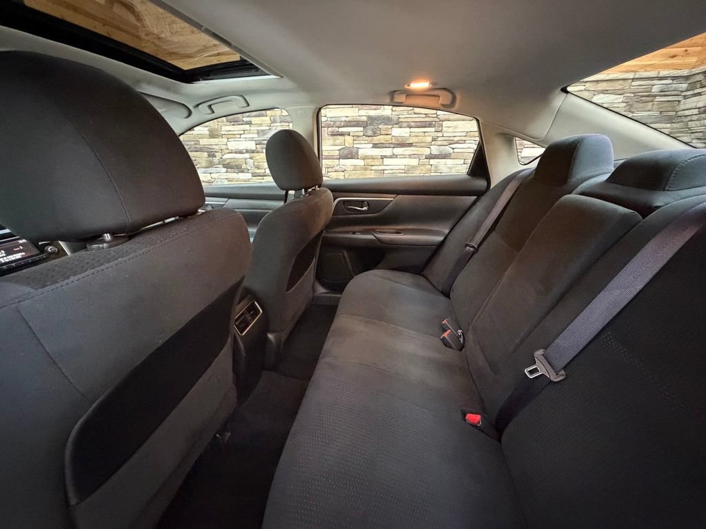 Used 2015 Nissan Altima 2.5 SV w/ Convenience Package FWD image 44