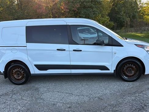 Used 2015 Ford Transit Connect XLT image 29