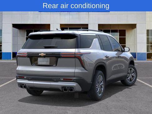 New 2026 Chevrolet Traverse LT image 4