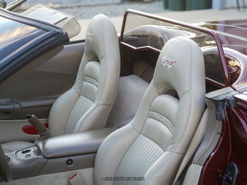 Used 2003 Chevrolet Corvette Convertible w/ Preferred Equipment Group1 RWD image 46