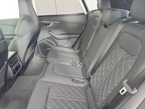 New 2026 Audi SQ8 Prestige AWD/4WD image 35