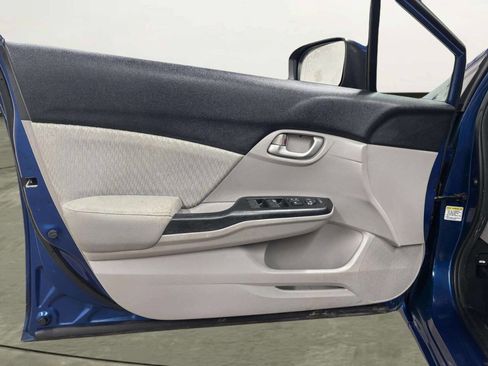 Used 2015 Honda Civic LX image 10