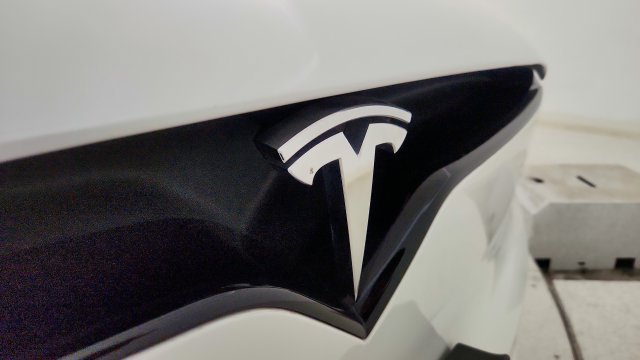 Used 2022 Tesla Model X AWD/4WD image 30