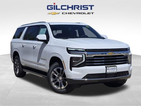New 2026 Chevrolet Suburban LT w/ Comfort Package RWD image 1