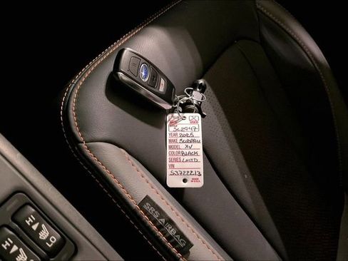 Used 2025 Subaru Crosstrek 2.5i Limited AWD/4WD image 11