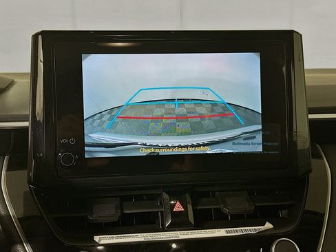 Used 2023 Toyota Corolla LE FWD image 24