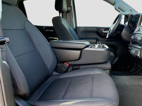 Used 2024 Chevrolet Silverado 1500 Custom Trail Boss w/ LPO, Dark Essentials Package image 26