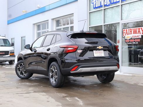 New 2026 Chevrolet Trax LT image 33