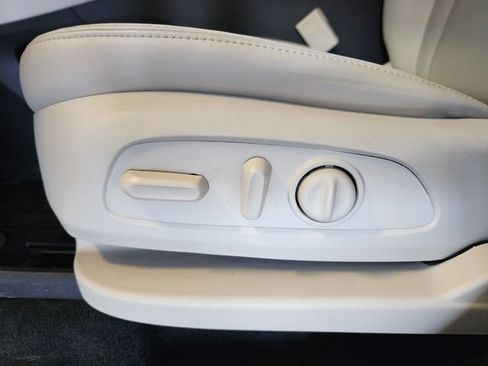 Certified 2023 Buick Enclave Essence w/ LPO, Floor Liner Package FWD image 13