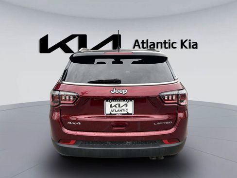 Used 2022 Jeep Compass Limited AWD/4WD image 7