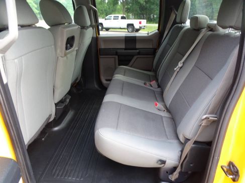 Used 2019 Ford F150 4x4 SuperCrew XL w/ Equipment Group 101A Mid image 27
