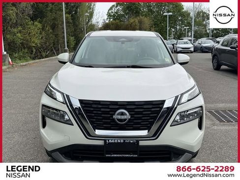 Used 2023 Nissan Rogue SV AWD/4WD image 2