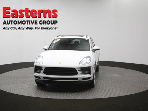 Used 2021 Porsche Macan AWD/4WD image 60
