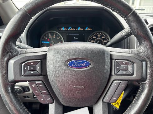 Used 2016 Ford F150 XLT w/ Equipment Group 302A Luxury AWD/4WD image 27