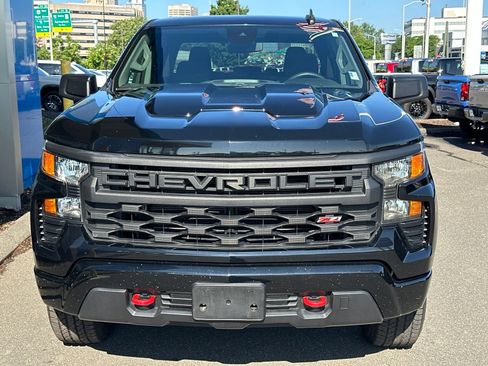 Used 2022 Chevrolet Silverado 1500 Custom Trail Boss AWD/4WD image 2