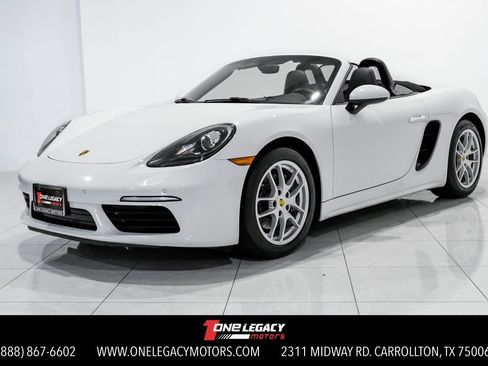 Used 2019 Porsche 718 Boxster image 1
