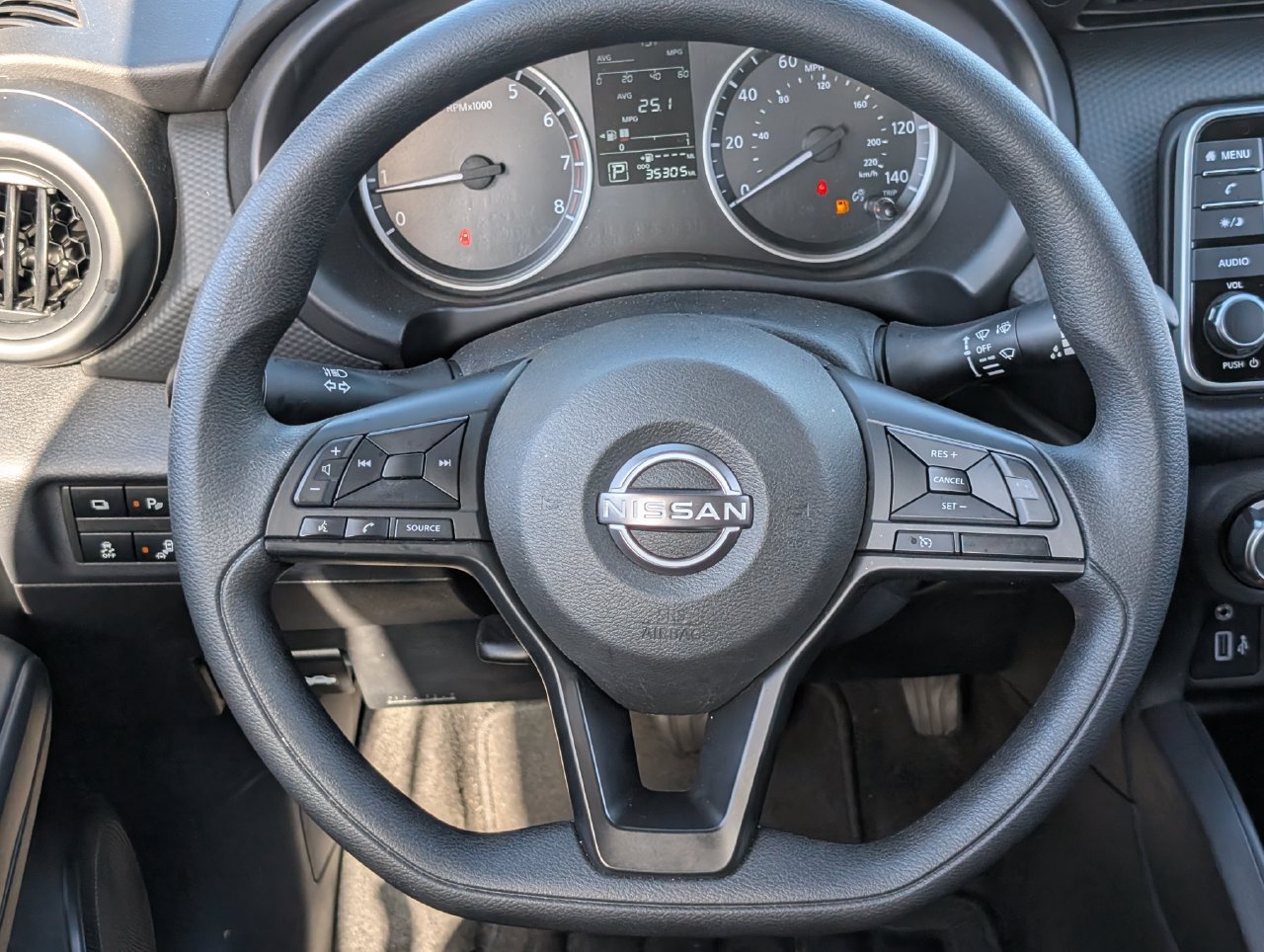 Used 2025 Nissan Kicks Play S FWD image 11