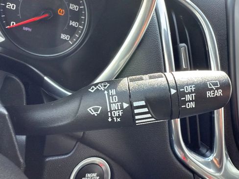 Used 2022 Chevrolet Equinox LT image 13