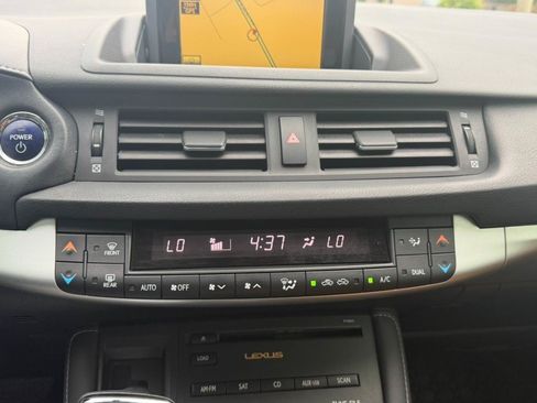 Used 2012 Lexus CT 200h Premium w/ Premium Audio Pkg FWD image 20