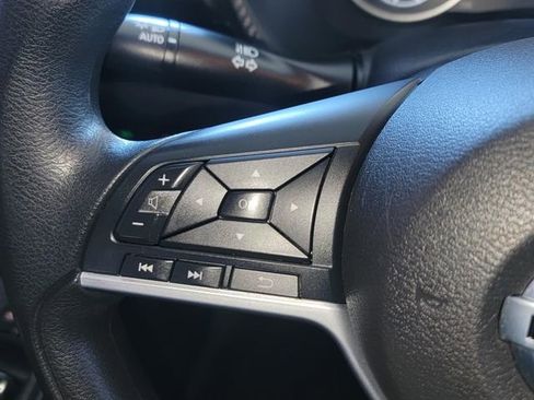 Used 2020 Nissan Sentra S image 18