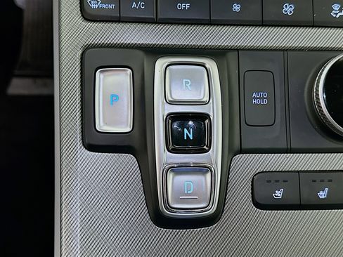 Used 2024 Hyundai Palisade SEL w/ Premium Package image 25