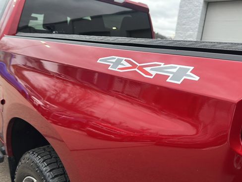 Used 2022 Chevrolet Silverado 1500 RST w/ Bed Protection Package image 4