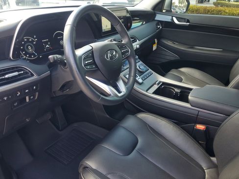 Used 2021 Hyundai Palisade Limited image 18
