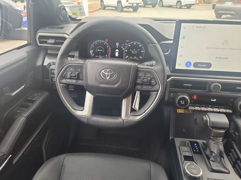 Certified 2025 Toyota 4Runner Limited image 26