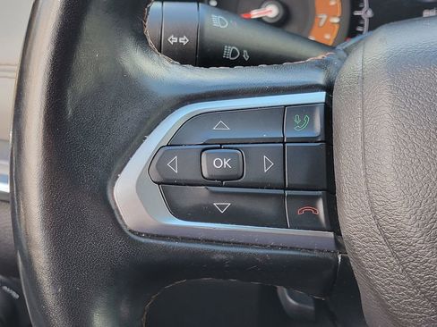 Used 2022 Jeep Compass Limited w/ Sun and Sound Group AWD/4WD image 5