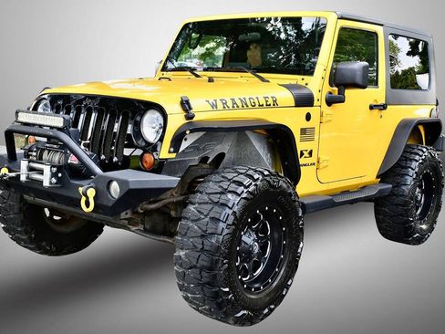 Used 2008 Jeep Wrangler X AWD/4WD image 3