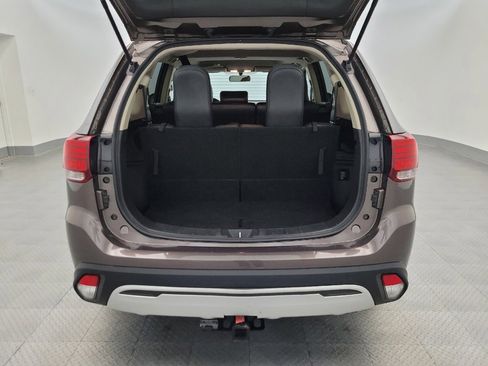 Used 2019 Mitsubishi Outlander LE FWD image 29