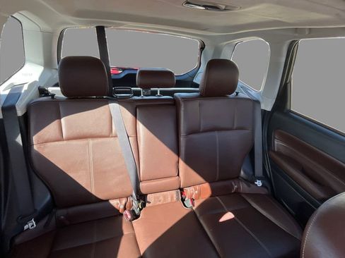 Used 2017 Subaru Forester 2.5i Touring AWD/4WD image 13