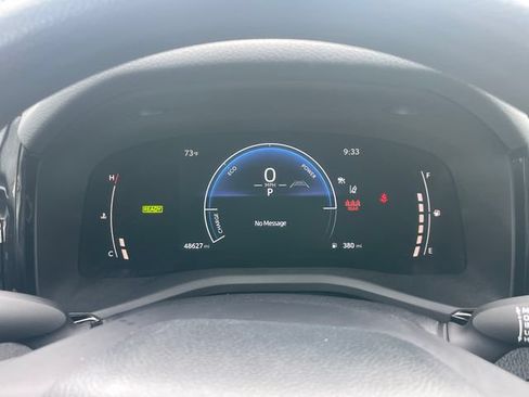 Used 2025 Toyota Camry LE FWD image 9