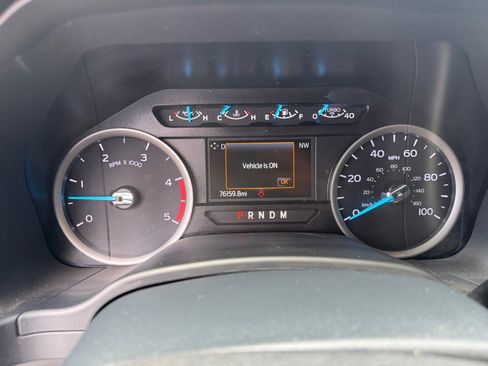 Used 2022 Ford F250 XLT w/ Black Appearance Package AWD/4WD image 10