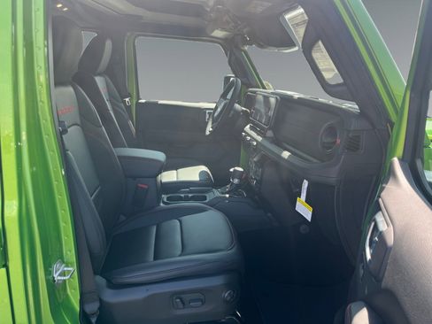 New 2026 Jeep Gladiator Rubicon AWD/4WD image 15