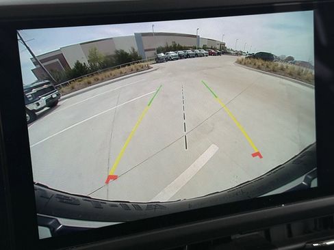 Used 2025 Jeep Wrangler Rubicon image 19