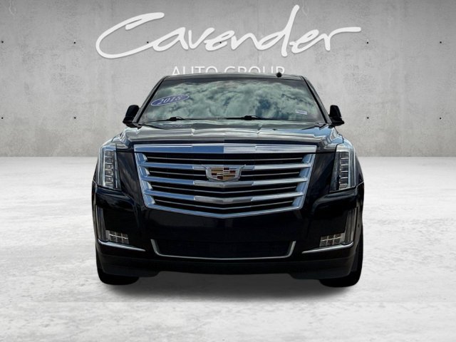 Used 2018 Cadillac Escalade Platinum AWD/4WD image 18
