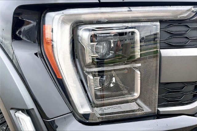 Used 2022 Ford F150 Raptor w/ Equipment Group 801A High AWD/4WD image 28