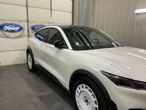 Used 2025 Ford Mustang Mach-E GT image 4