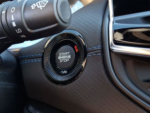 New 2026 Jeep Compass Limited image 14