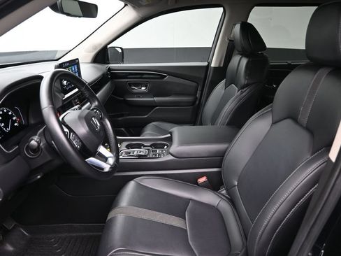 Certified 2024 Honda Pilot EX-L image 12