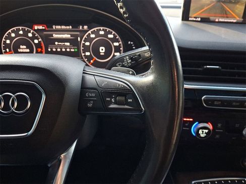 Used 2018 Audi Q7 3.0T Premium Plus w/ Premium Plus Package image 24