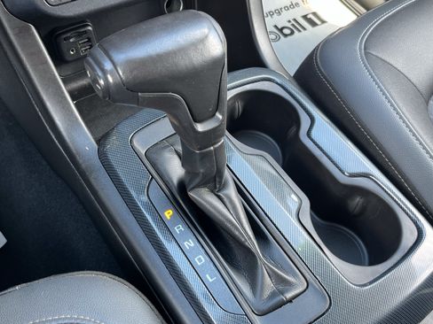Used 2019 Chevrolet Colorado Z71 AWD/4WD image 29