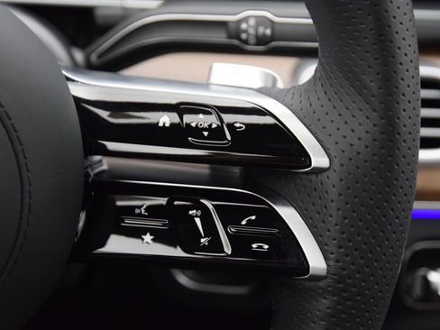 Used 2025 Mercedes-Benz GLS 450 GLS 450 image 26