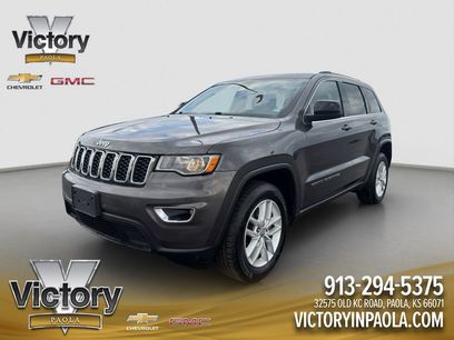 Used 2018 Jeep Grand Cherokee Laredo